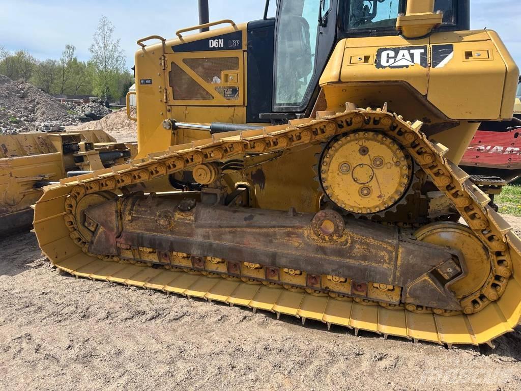 CAT D 6 N lánctalpas dózerek