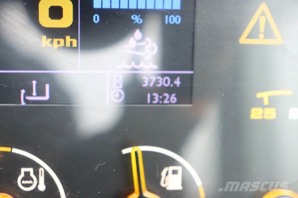 JCB 541-70 Teleszkópos rakodók