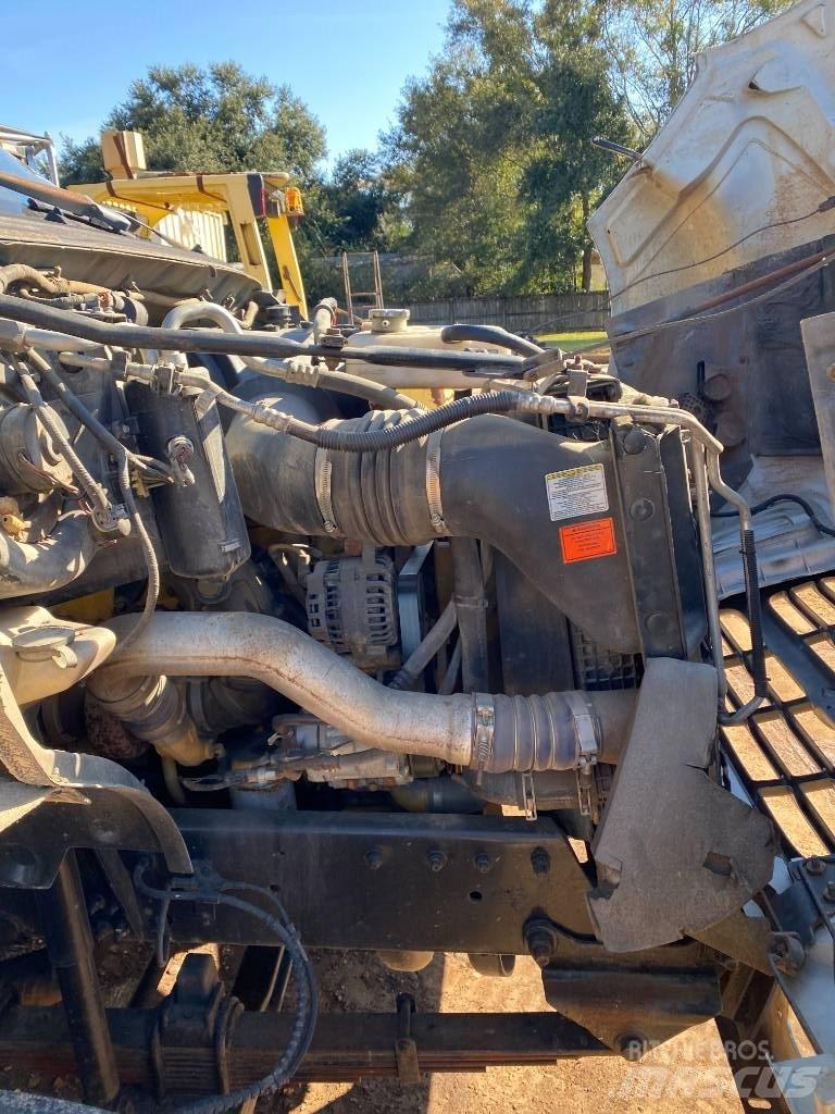 Ford F 650 SD Billenő teherautók