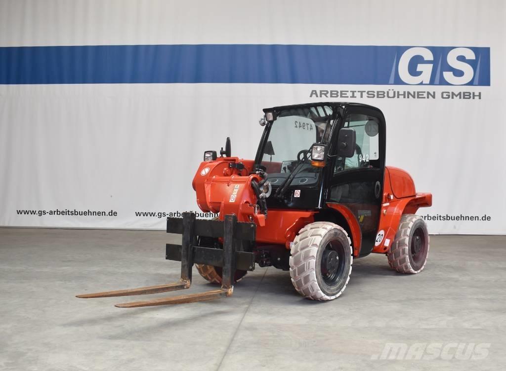 JCB 520-40 4WS Teleszkópos rakodók