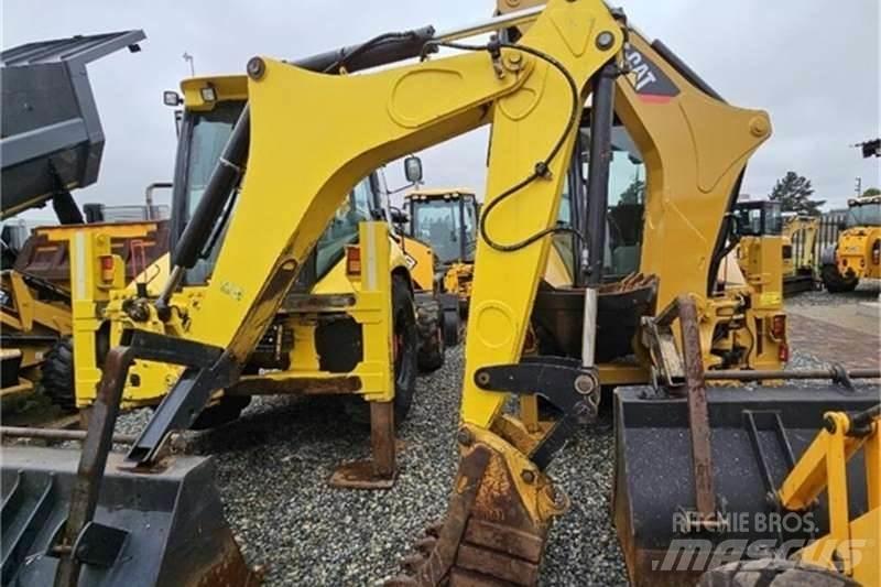 CAT 422E TLB Kotrórakodók