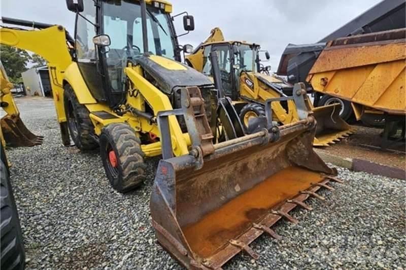 CAT 422E TLB Kotrórakodók