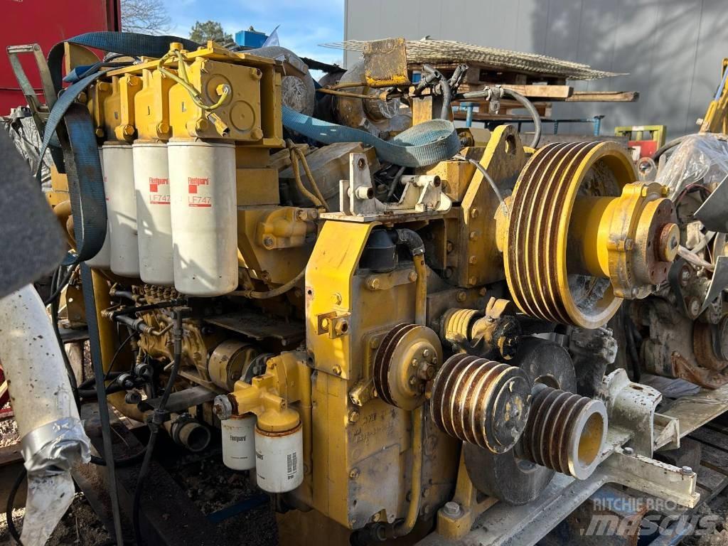 Komatsu SA12V140 Motorok