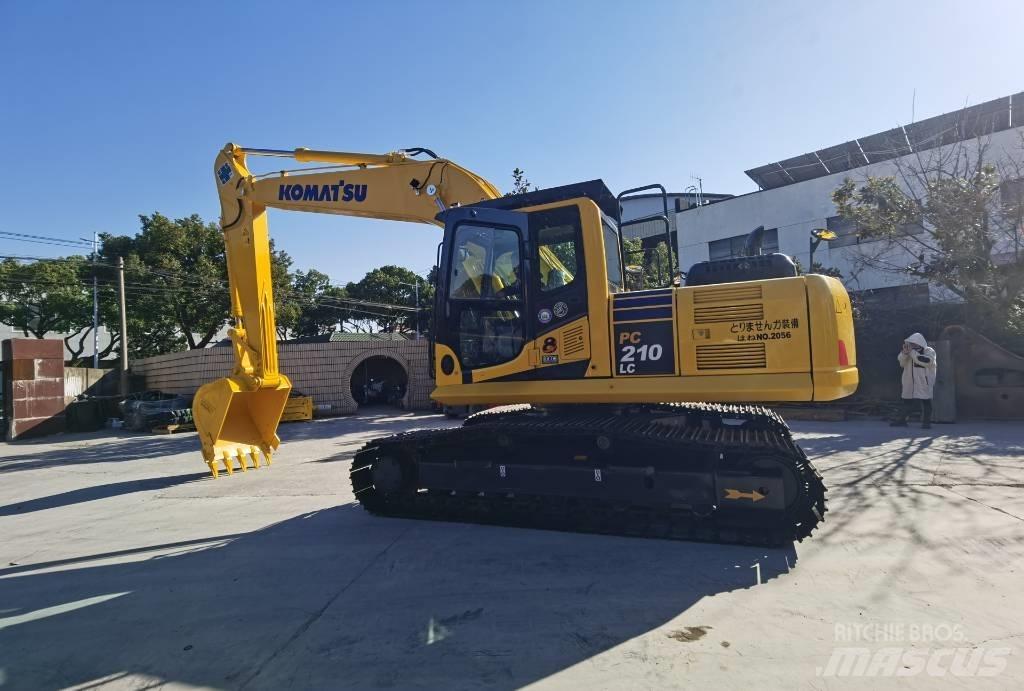 Komatsu PC210LC Lánctalpas kotrók