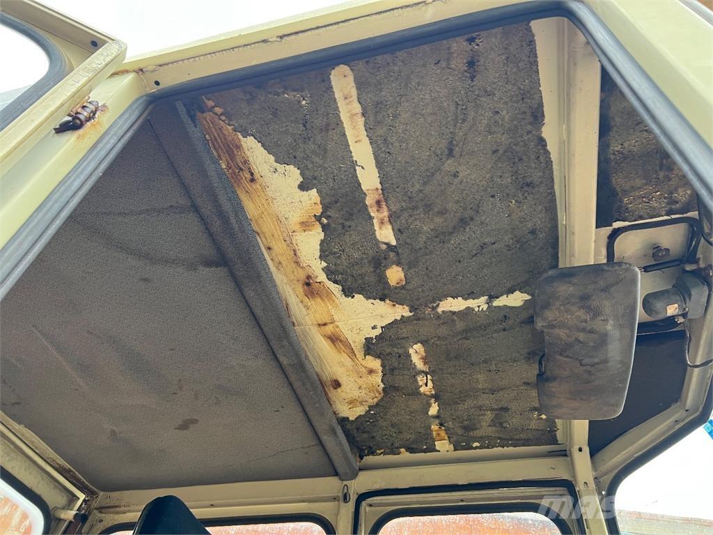 Schaeff SKB 1000 Építőipar - Egyebek