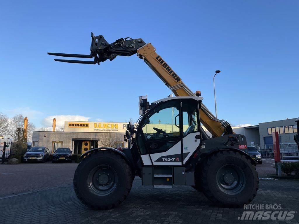 Liebherr T41-7 Teleszkópos rakodók