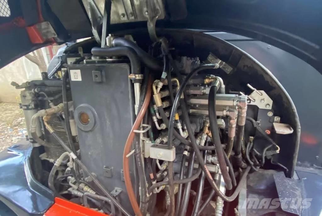Kubota 165 Lánctalpas kotrók