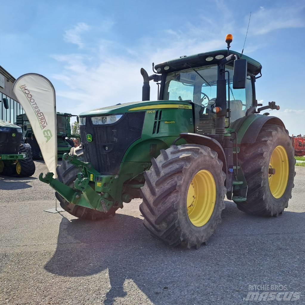 John Deere 7310 R Traktorok