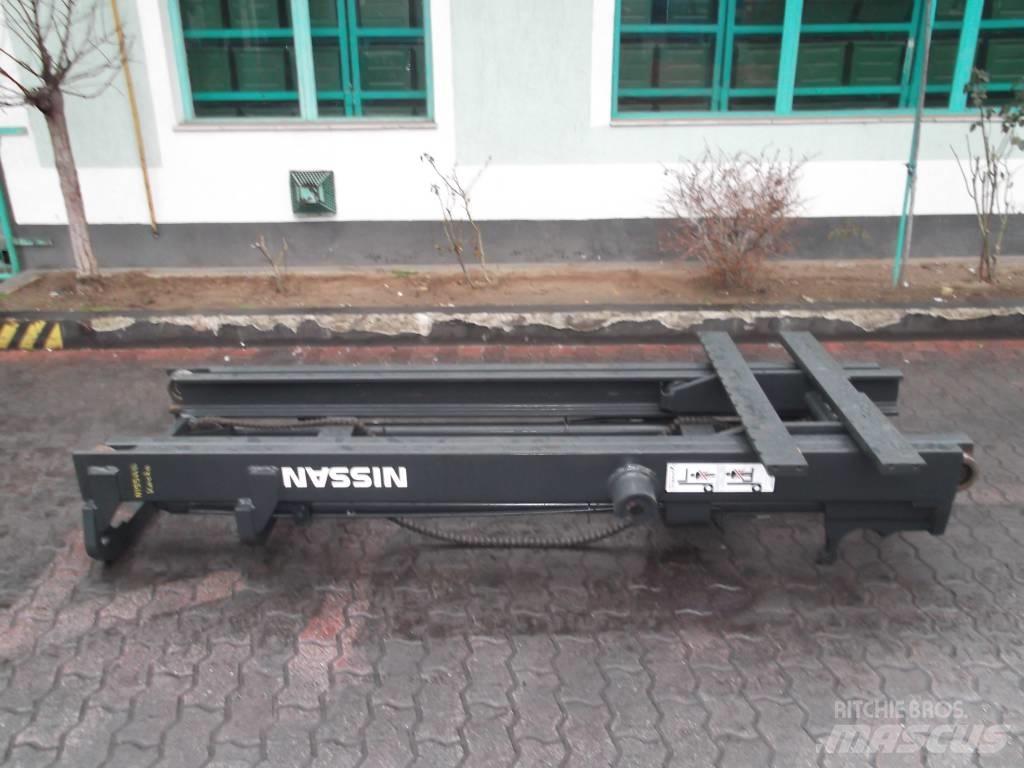 Nissan FD25 M-0441 Emelő szerkezetek
