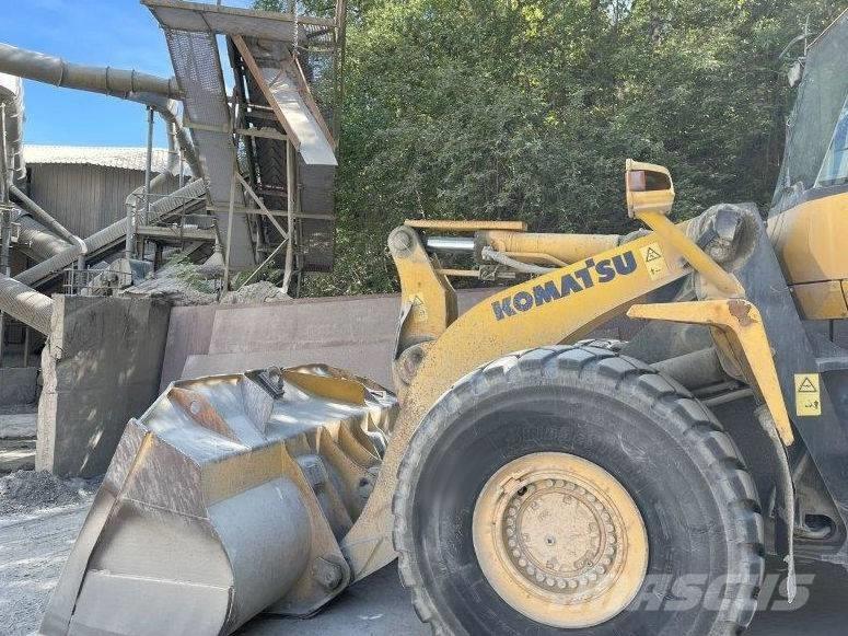 Komatsu WA 500-6 Gumikerekes homlokrakodók