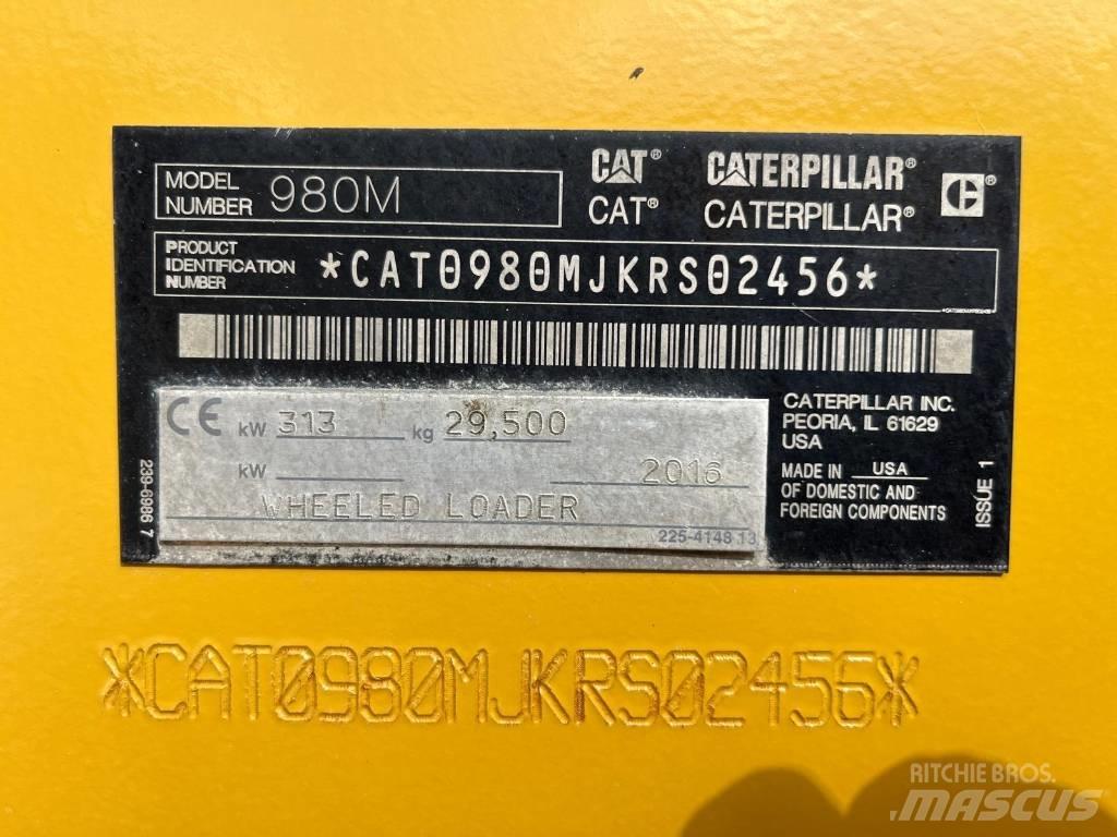 CAT 980M Gumikerekes homlokrakodók
