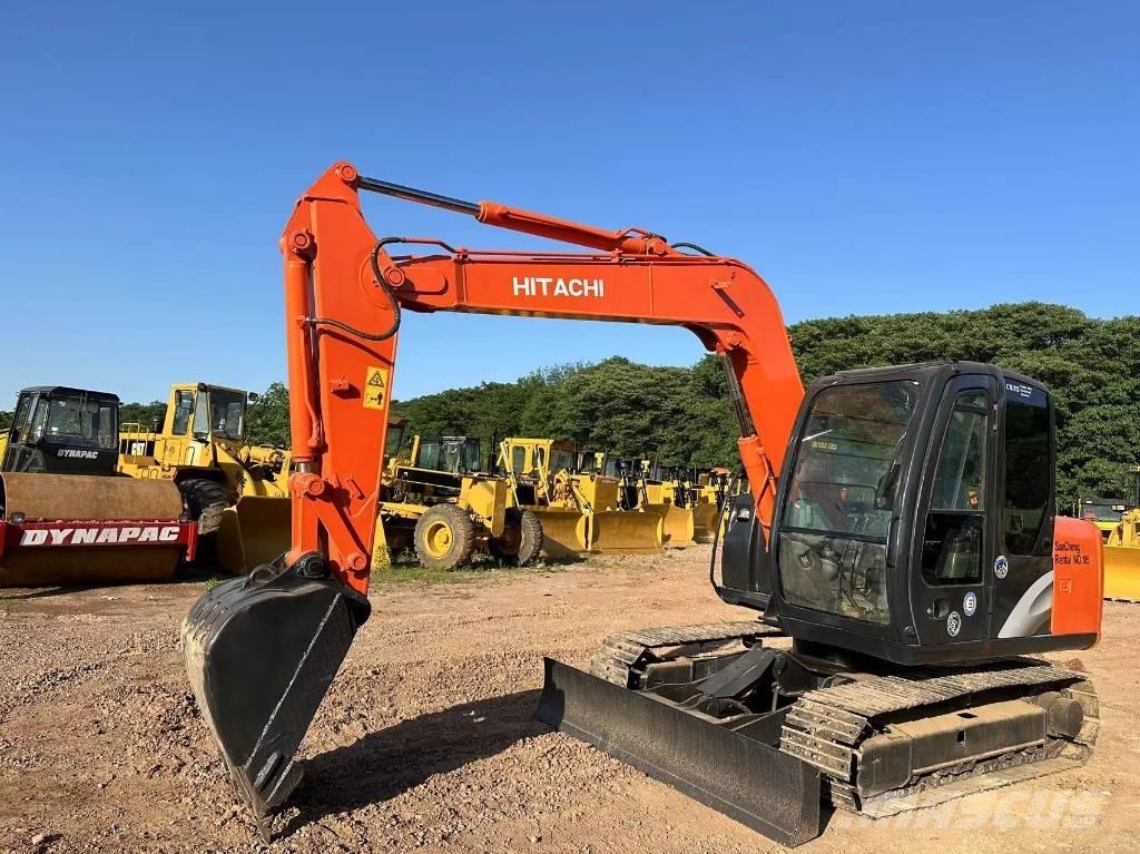 Hitachi ZX70 Közepes (midi) kotrók 7 t - 12 t