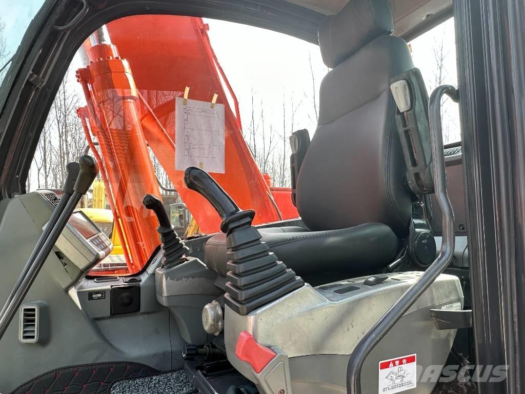 Doosan DX160LC Lánctalpas kotrók