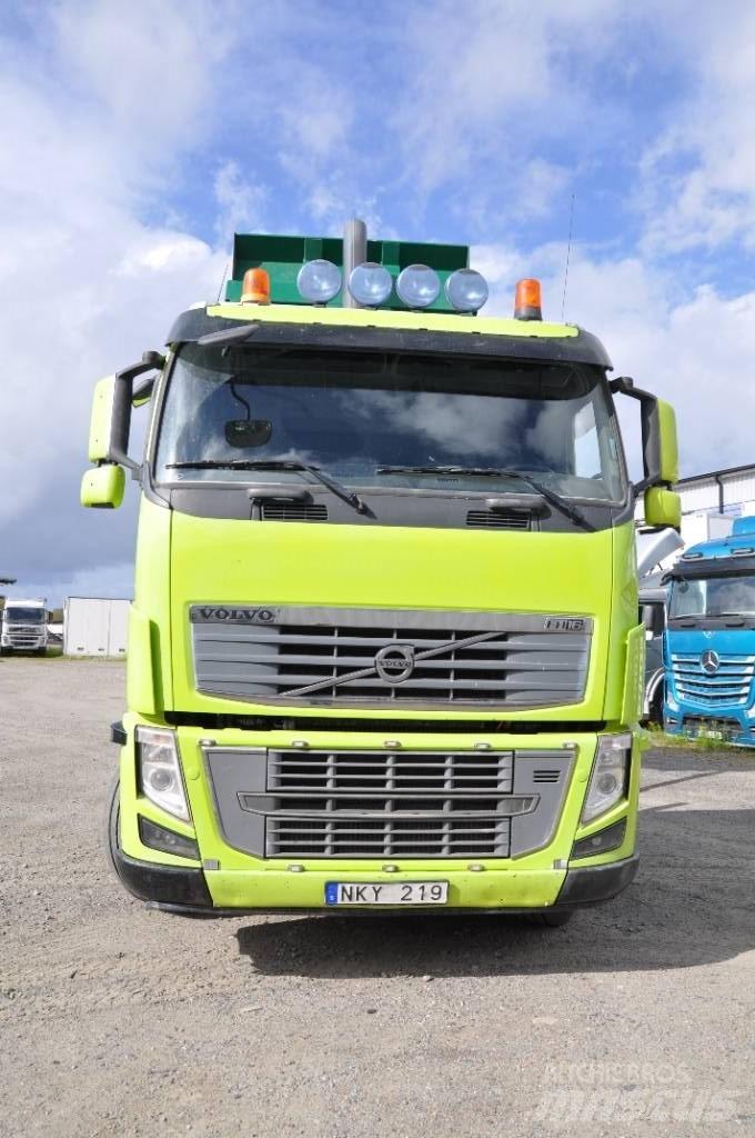 Volvo FH16 8X4 Billenő teherautók