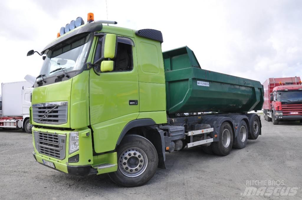 Volvo FH16 8X4 Billenő teherautók