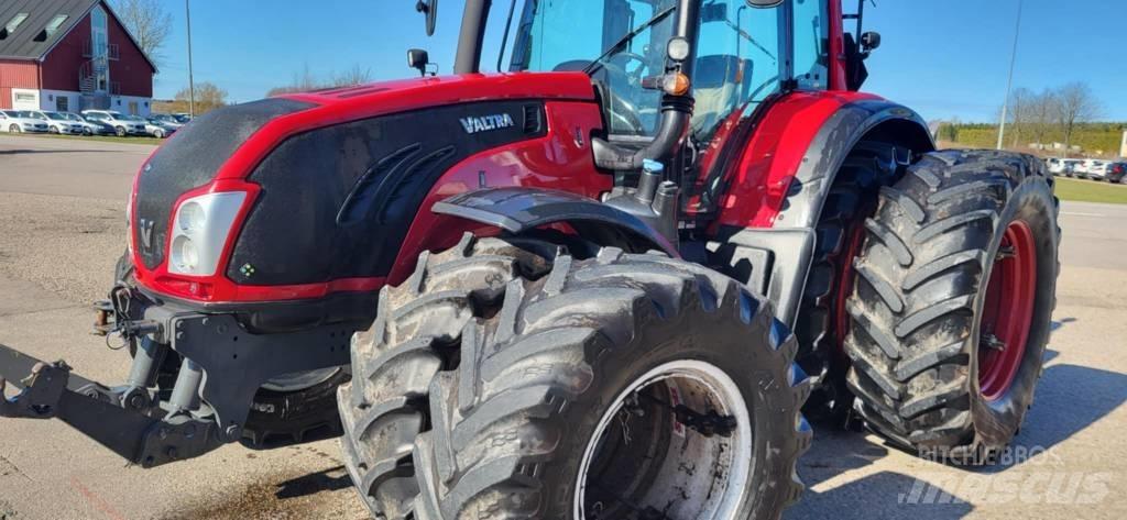 Valtra T 203 Direct Traktorok