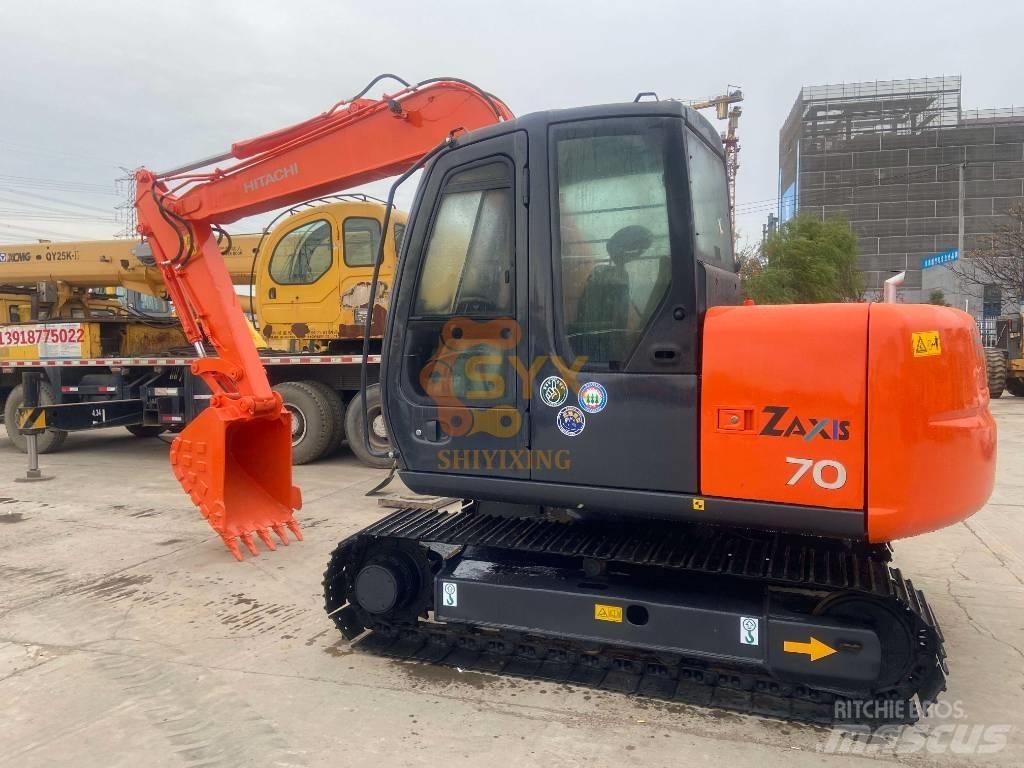 Hitachi ZX 70 Mini kotrók < 7t