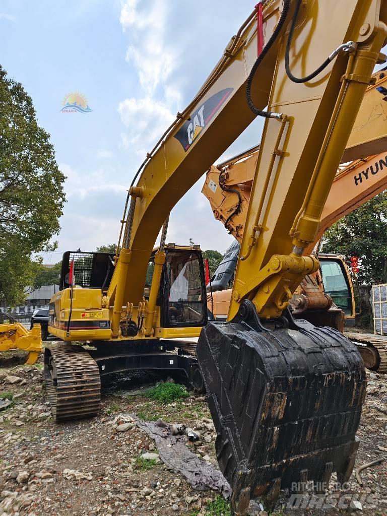 CAT 325 B Lánctalpas kotrók