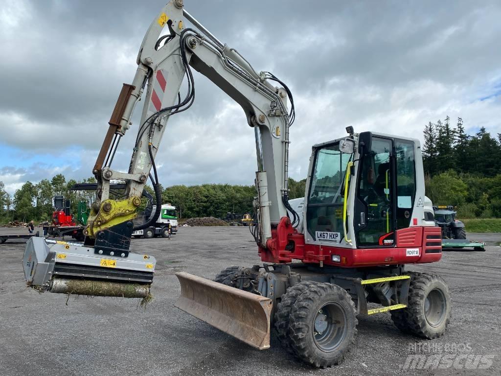 Takeuchi TB 295 W Gumikerekes kotrók