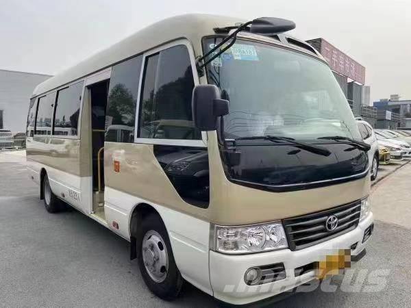 Toyota Coaster Bus Mini buszok