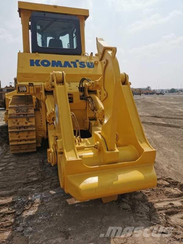 Komatsu d375a lánctalpas dózerek
