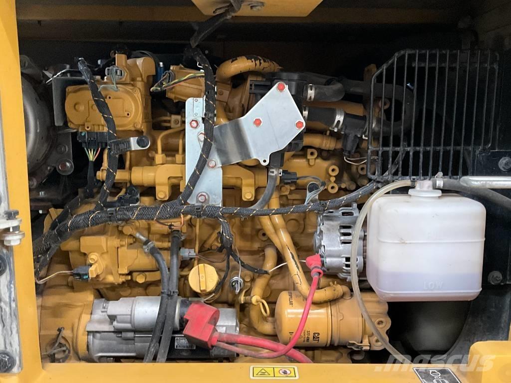 CAT 308 CR Közepes (midi) kotrók 7 t - 12 t