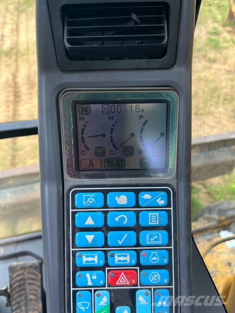 Komatsu PW 160 ES-7K Gumikerekes kotrók