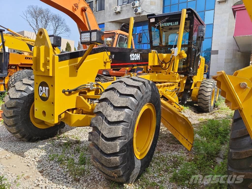 CAT 120 H Gréderek
