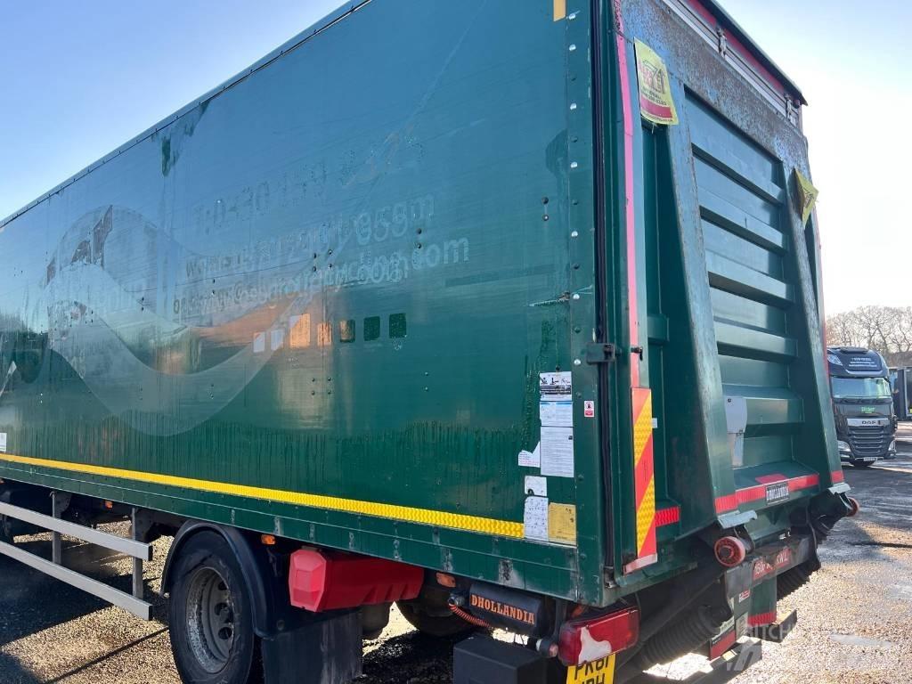 Scania P 230 Dobozos teherautók