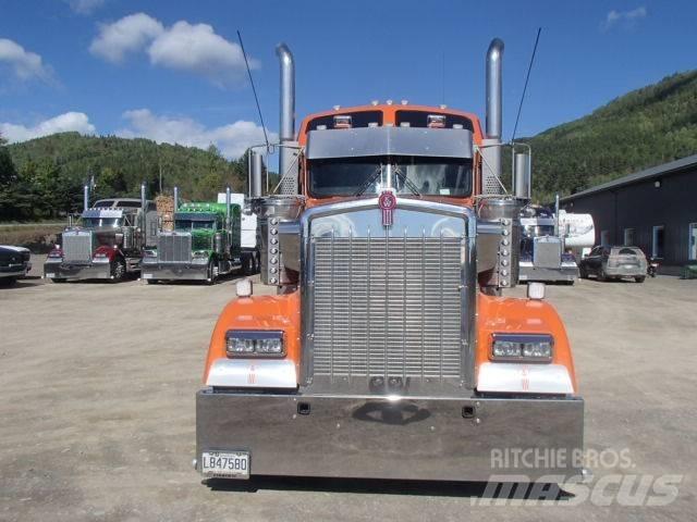 Kenworth W 900 L Nyergesvontatók