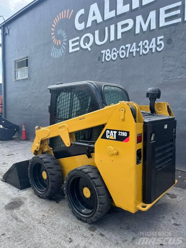 CAT 226 D Kompaktrakodók