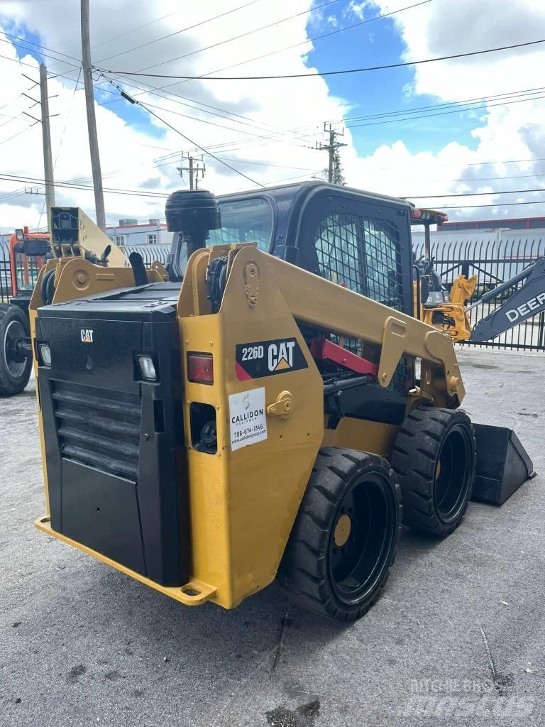 CAT 226 D Kompaktrakodók