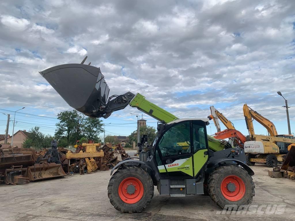 CLAAS Scorpion 732 Teleszkópos mezőgazdasági rakodók