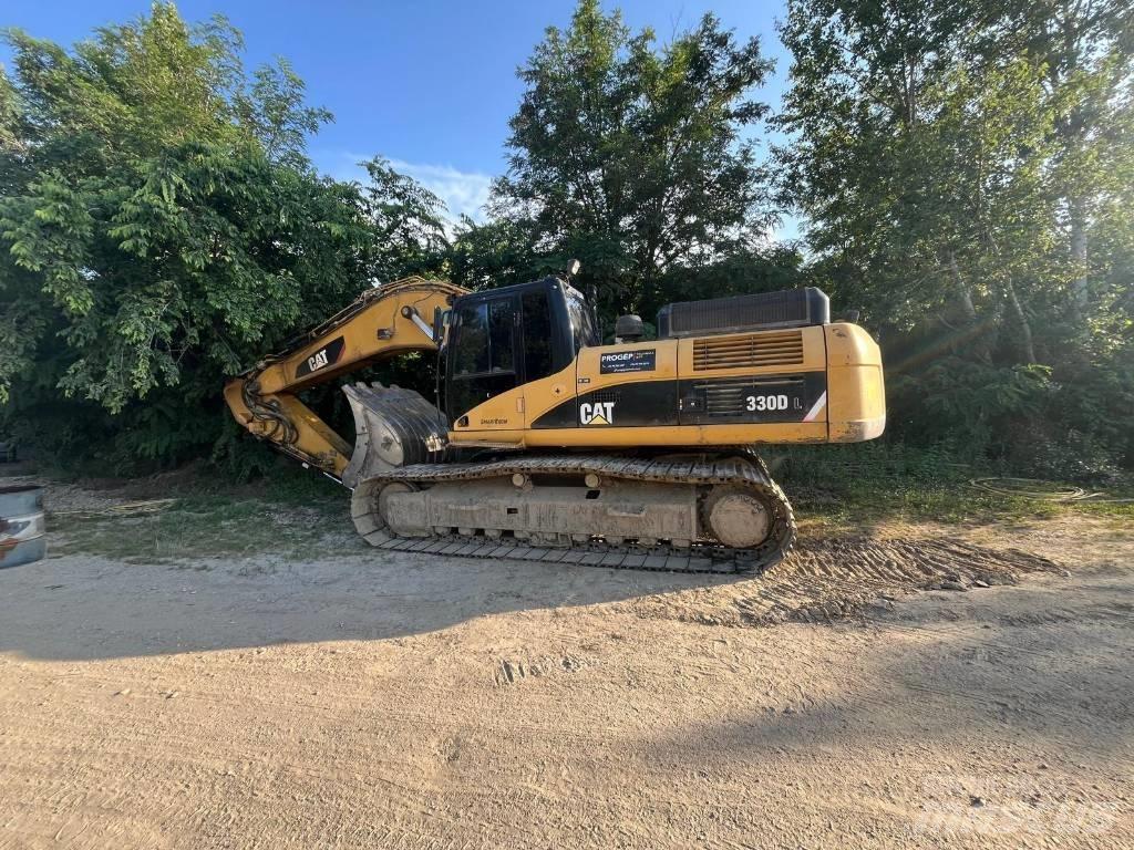 CAT 330 D Lánctalpas kotrók