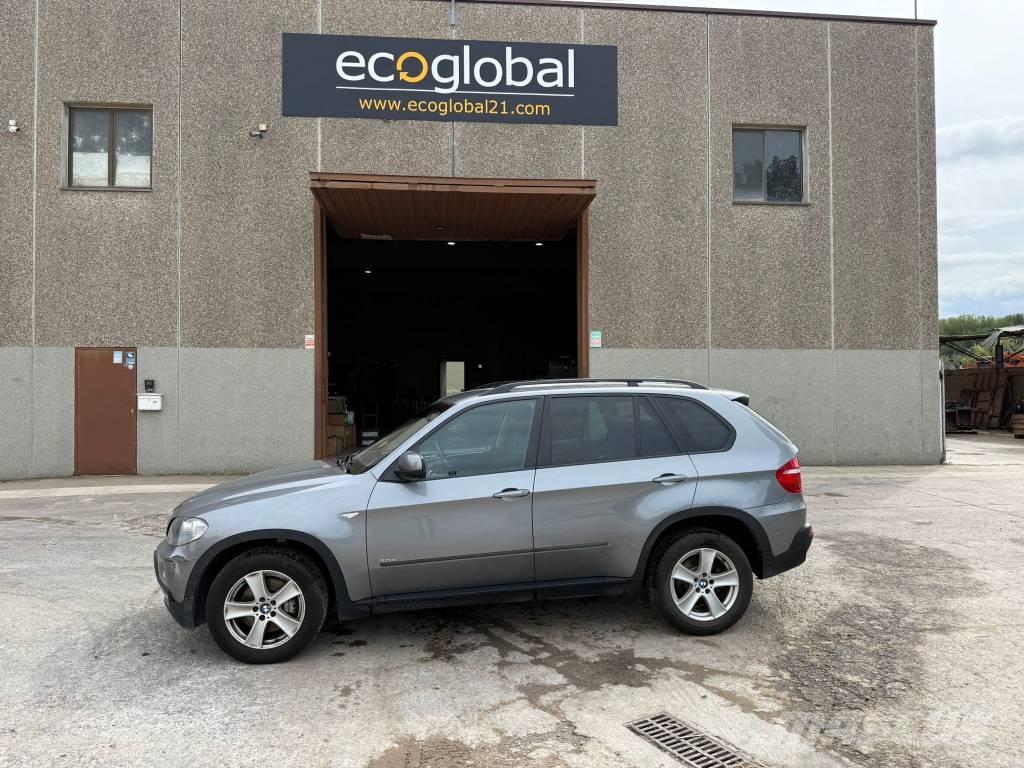 BMW X5 3.0D Kistehergépjárművek