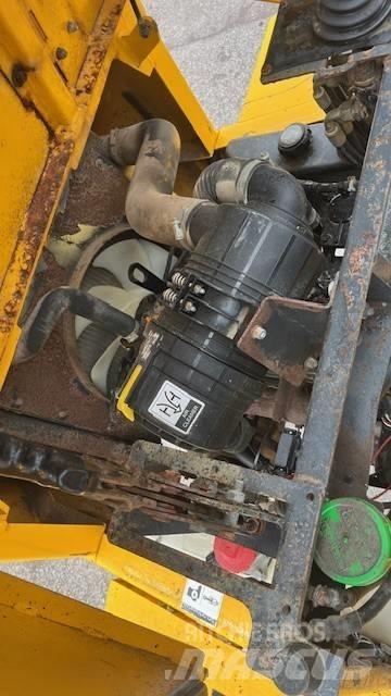 Thwaites 3 ton Mezei dömperek