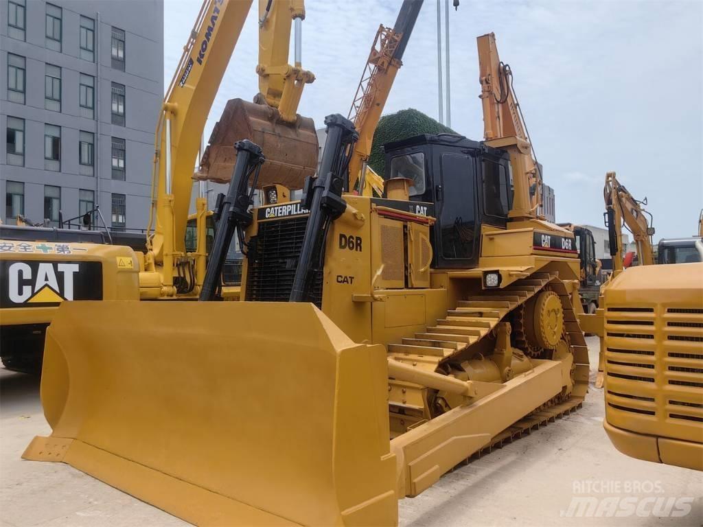 CAT D 6 R lánctalpas dózerek