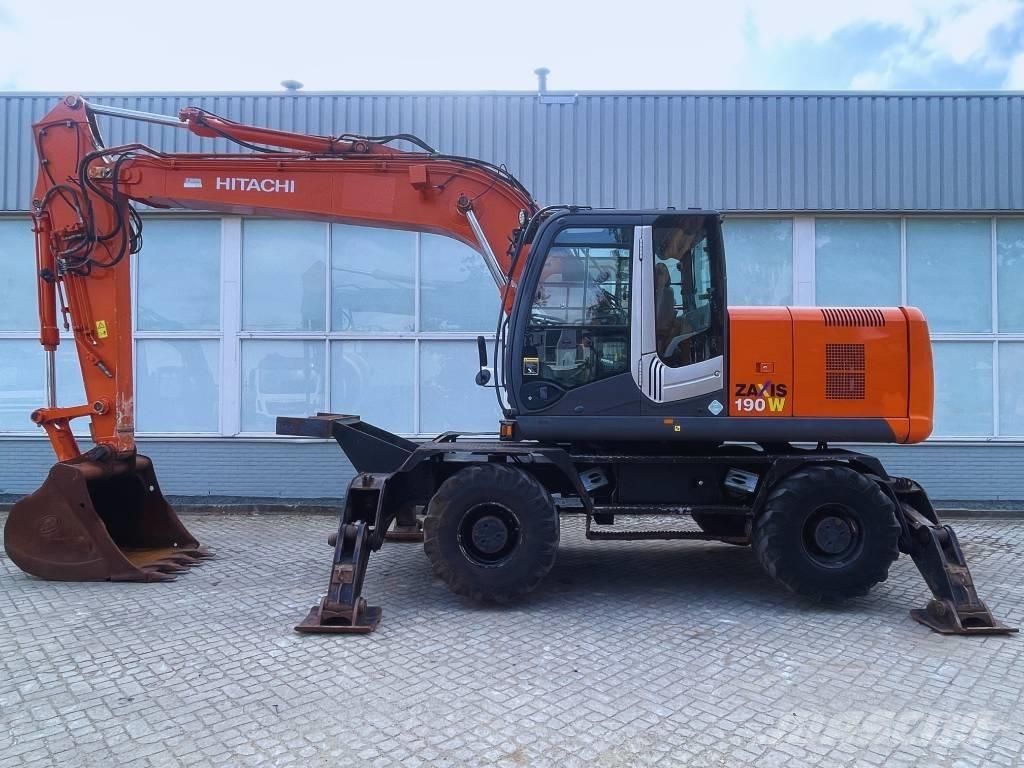 Hitachi ZX 190 W-3 Gumikerekes kotrók