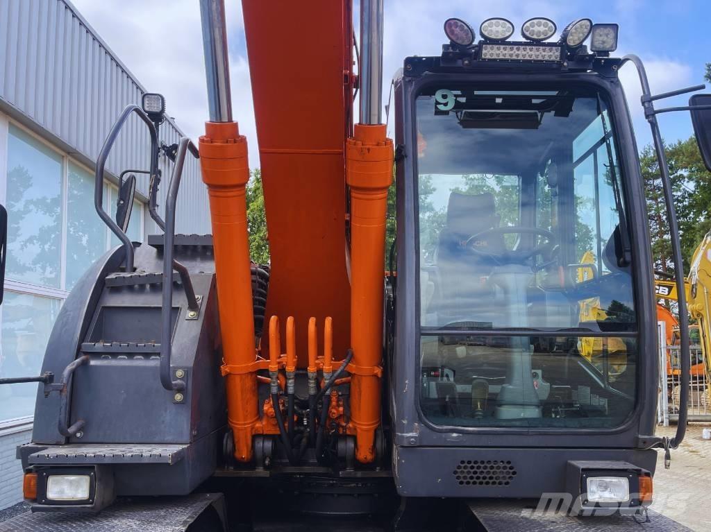 Hitachi ZX 190 W-3 Gumikerekes kotrók