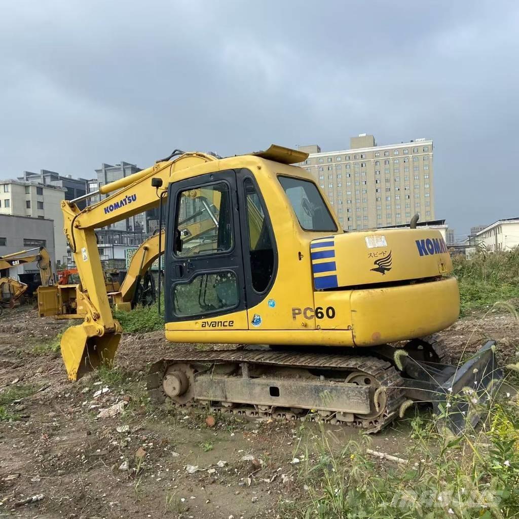 Komatsu PC60-7 Mini kotrók < 7t