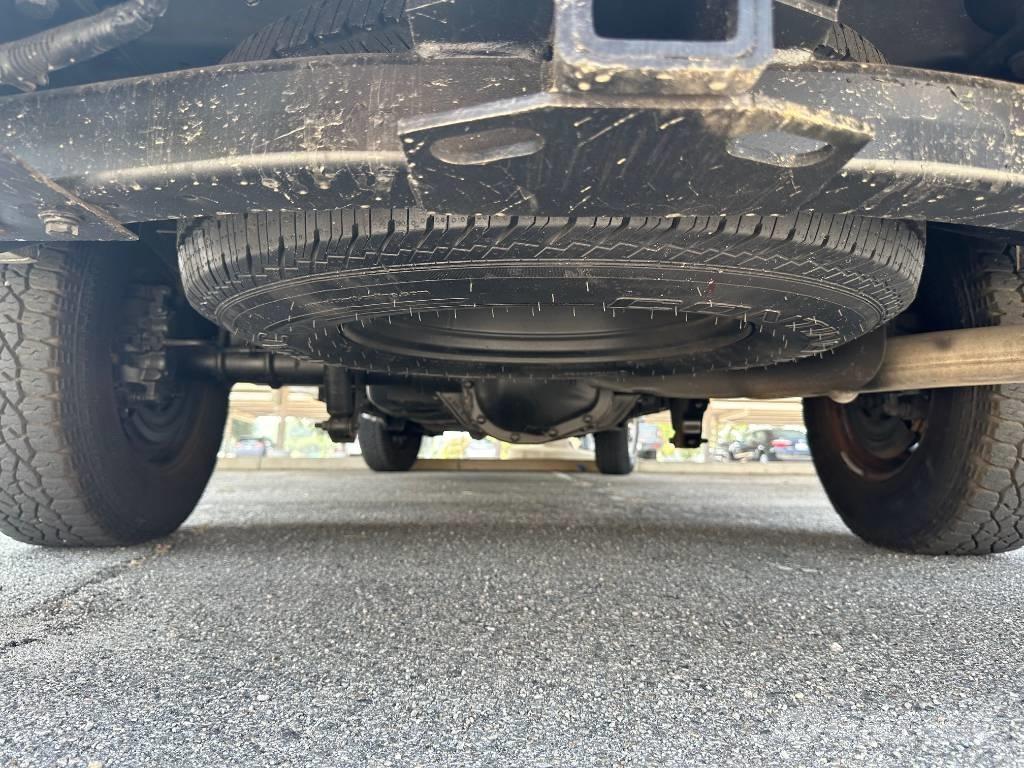 Ford F 250 Kis teherszállító/Platós kocsi