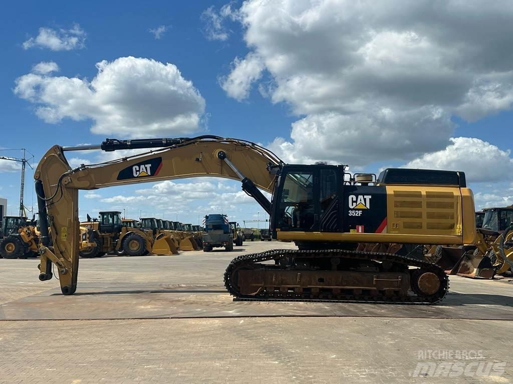 CAT 352F Lánctalpas kotrók