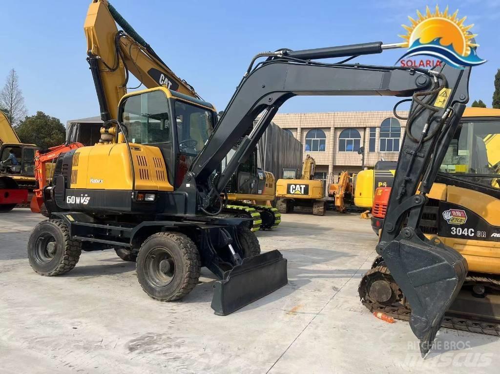 Hyundai R60W vs Mini kotrók < 7t