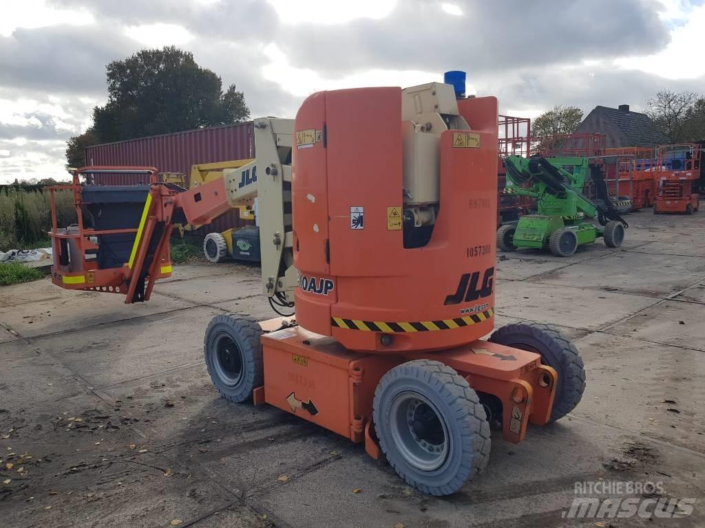 JLG E300 AJP Karos emelők