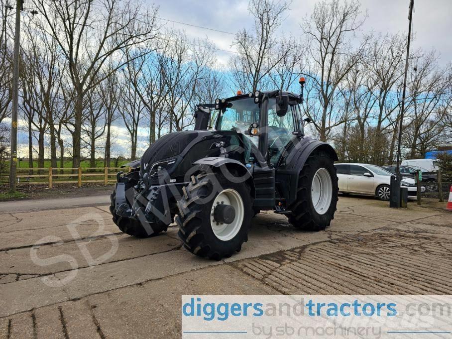 Valtra T 154 Traktorok