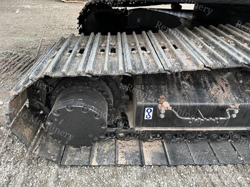 Hitachi ZX 200 Lánctalpas kotrók