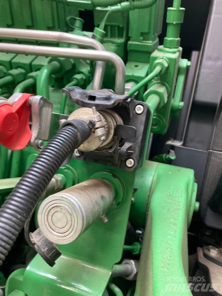 John Deere V416R Körbálázók