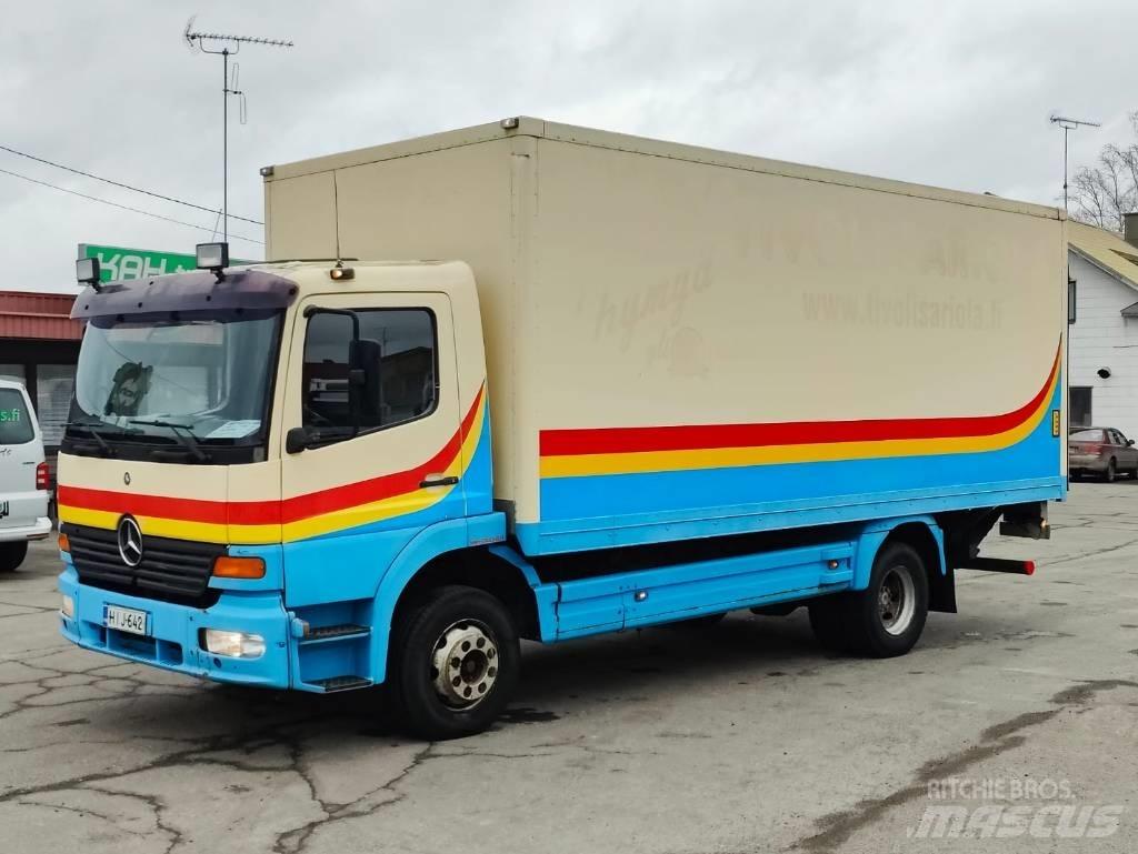 Mercedes-Benz 1223 Dobozos teherautók
