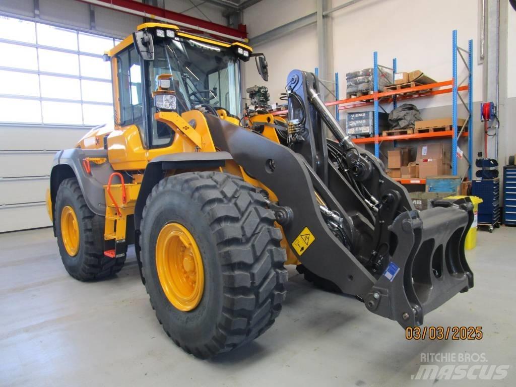 Volvo L 110 H2 Gumikerekes homlokrakodók