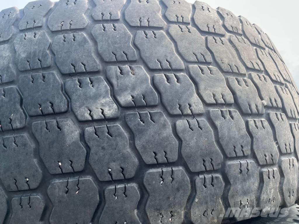 Ljungby hjul 20,5R25 Gumiabroncsok, kerekek és felnik